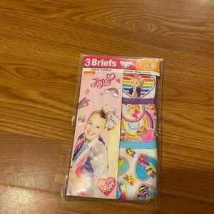 JoJo Briefs 3 pair size 6 (HG)